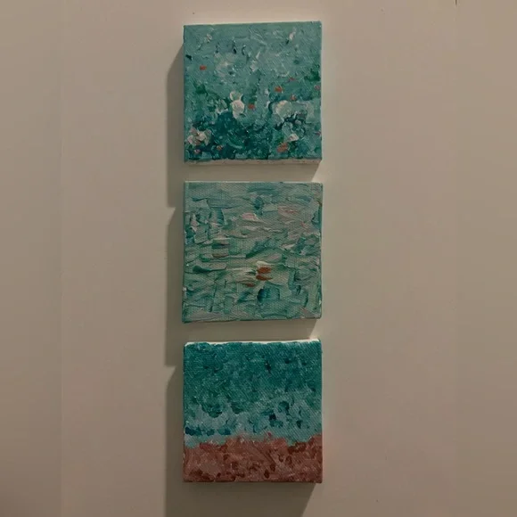 🌺Abstract Canvas Art in Blue & Green-Set of 3 🌺 - Picture 2 of 10